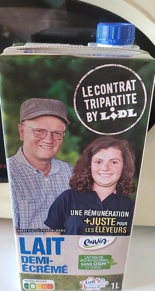 Lait demi-écrémé Envia