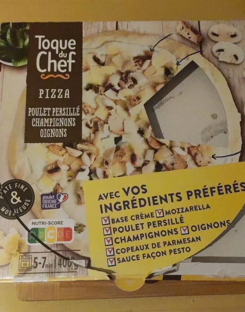Pizza poulet persillé champignons oignons