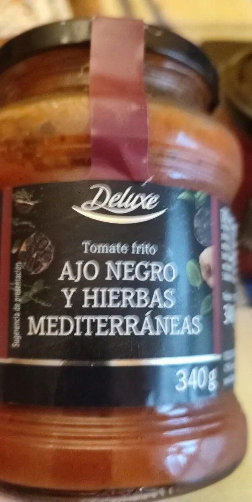 Ajo negro y hierbas mediterránea