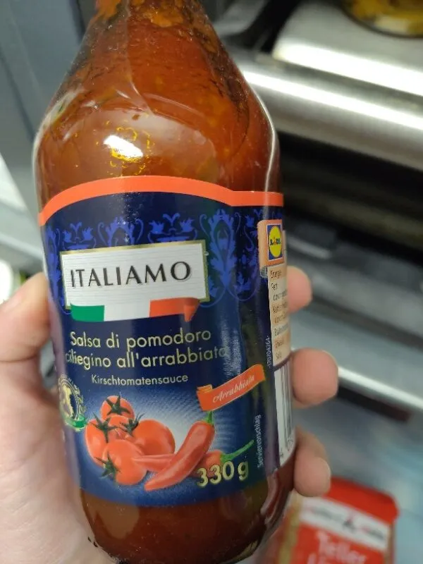 LIDL ITALIAMO Kirschtomaten-Sauce -Salsa di arrabbiata 330g Flasche 1.29€ 1kg 3.91€