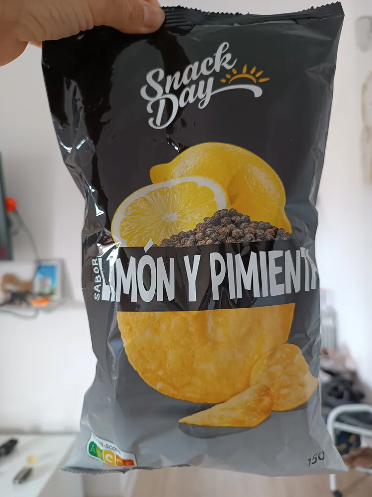 Patatas fritas sabor limón y pimienta