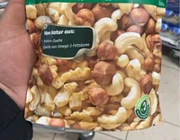 Nuts royal