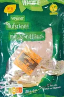 Veganer Aufschnitt mit Schnittlauch