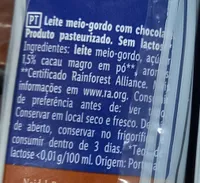 Leite meio-gordo com chocolate