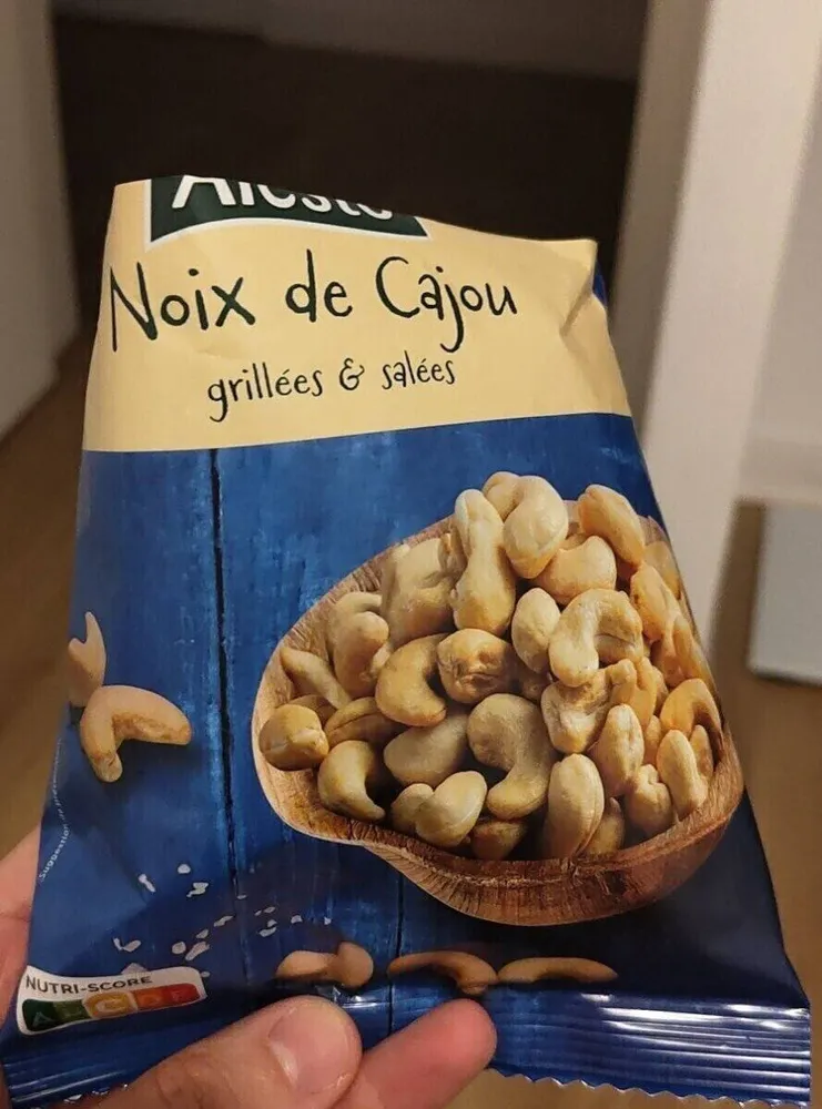 Noix de cajou grillées et salées