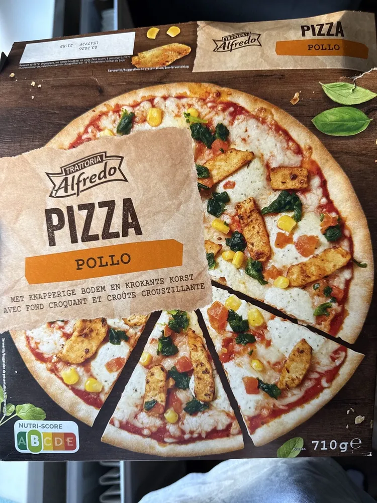 Stonebaked Pizza Hawaii