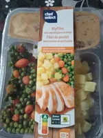 Filet de poulet aux carottes et petits pois