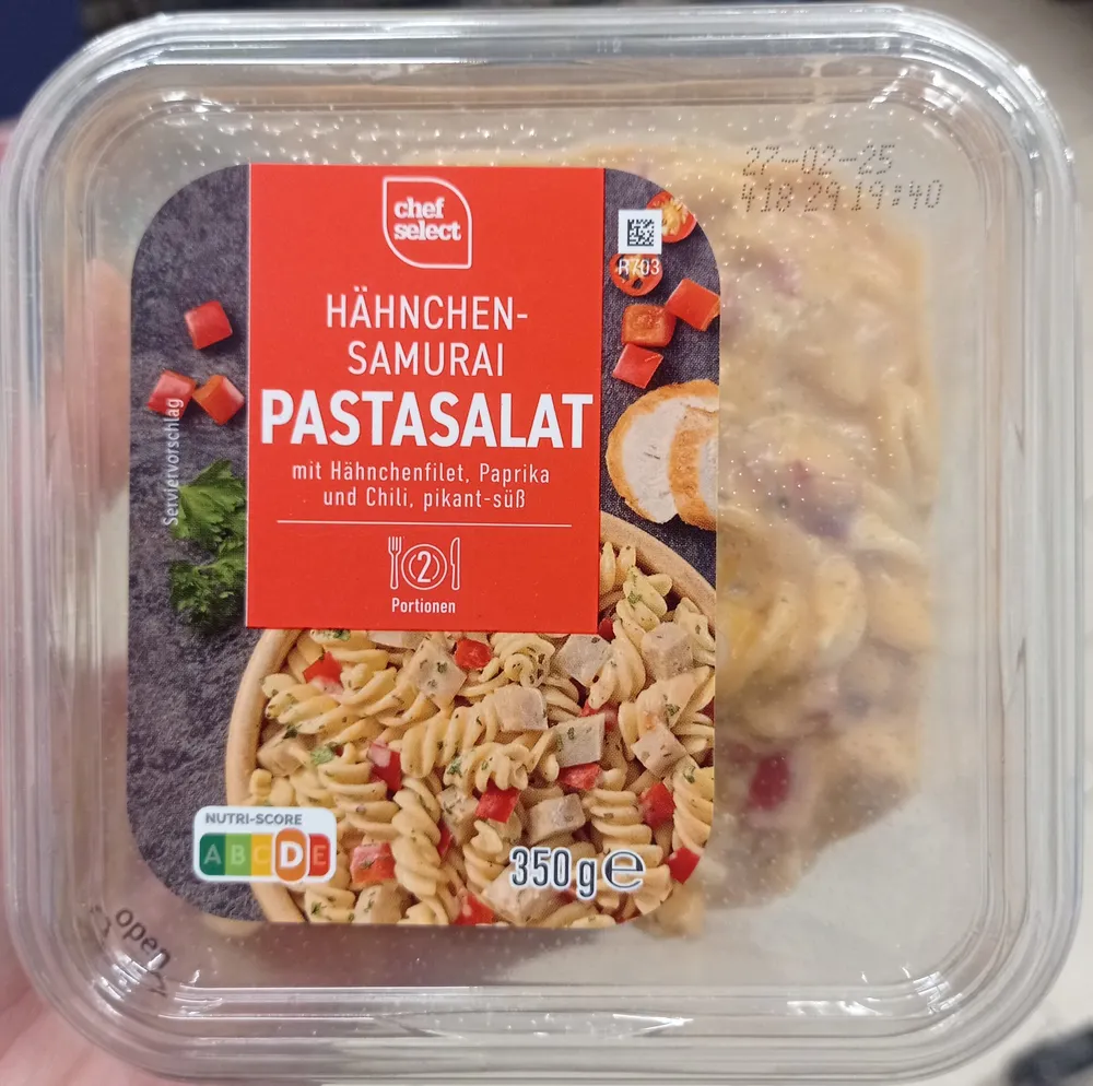 Hänchen-Samurai Pastasalat