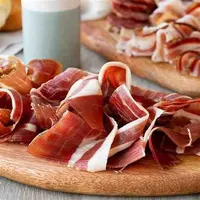 Prosciutto crudo stagionato min. 9 mesi