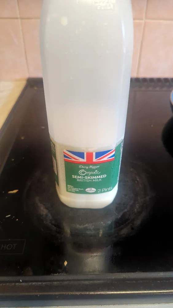 Organic Semi Skimmed Milk