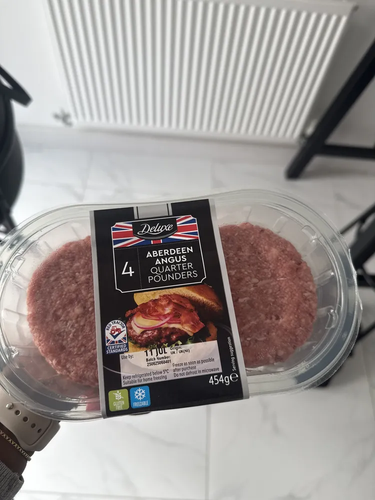 Aberdeen Angus Quarter Pounders
