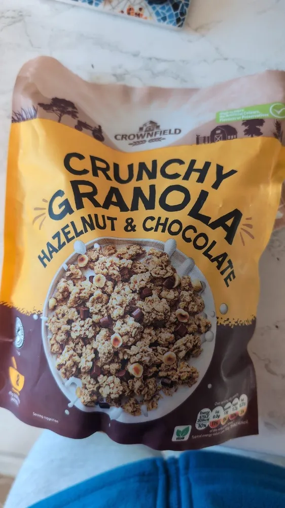Crunchy Granola Hazelnut And Chocolate