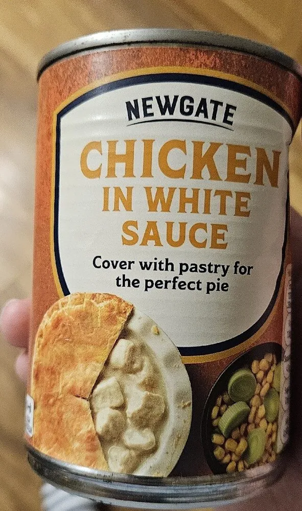 Chicken in white sauce