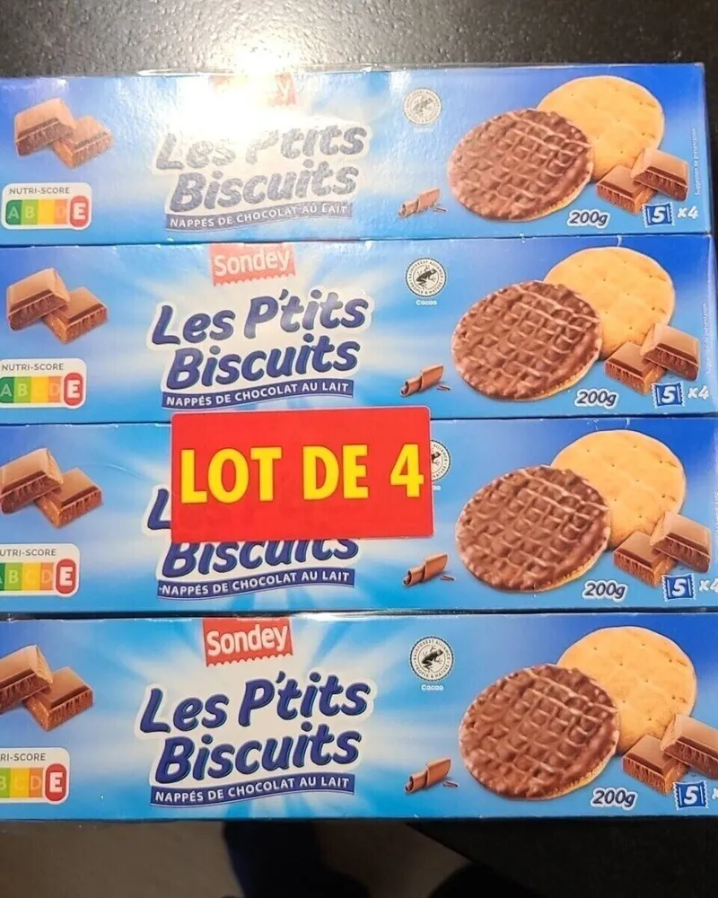 Les p'tits biscuits nappés de chocolat au lait