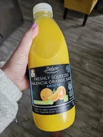 freshly squeezed Valencia orange juice
