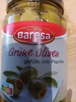 grüne Oliven