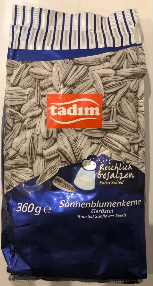 Roasted sunflower seeds