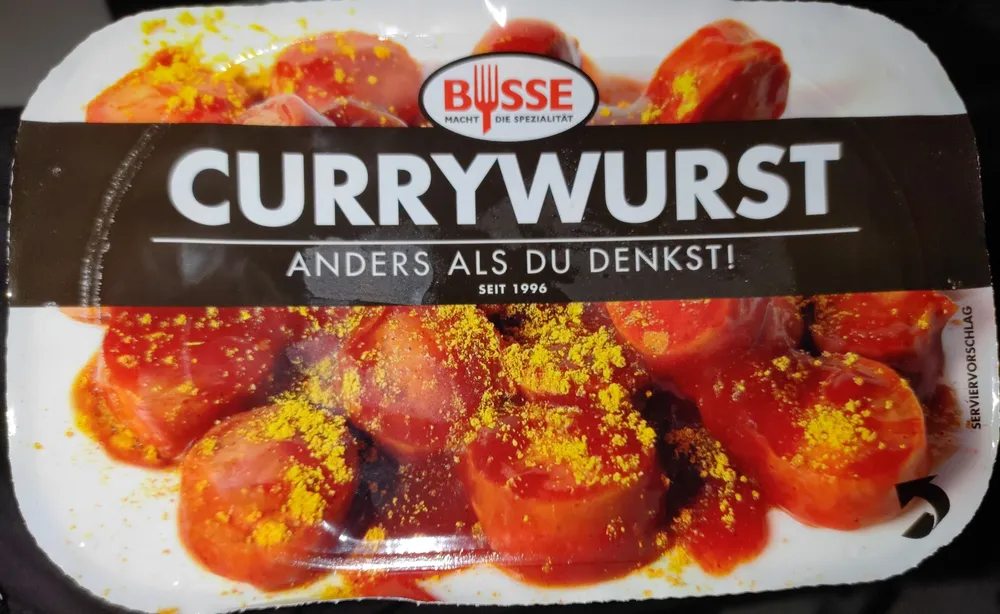 Currywurst - Rostbratwurst in würziger BBQ-Curry-Sauce