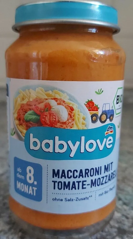 Maccaroni mit Tomate-Mozzarella