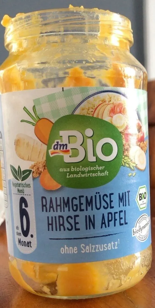 Rahmgemüse mit Hirse in Apfel