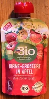 Birne-Erdbeere in Apfel