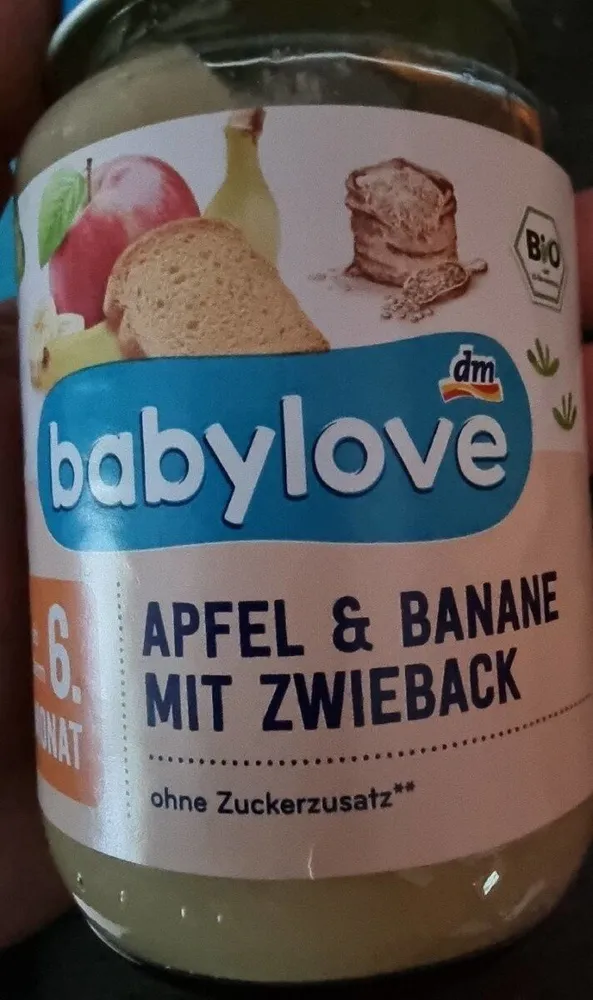 Apfel und Banane mit Zwieback