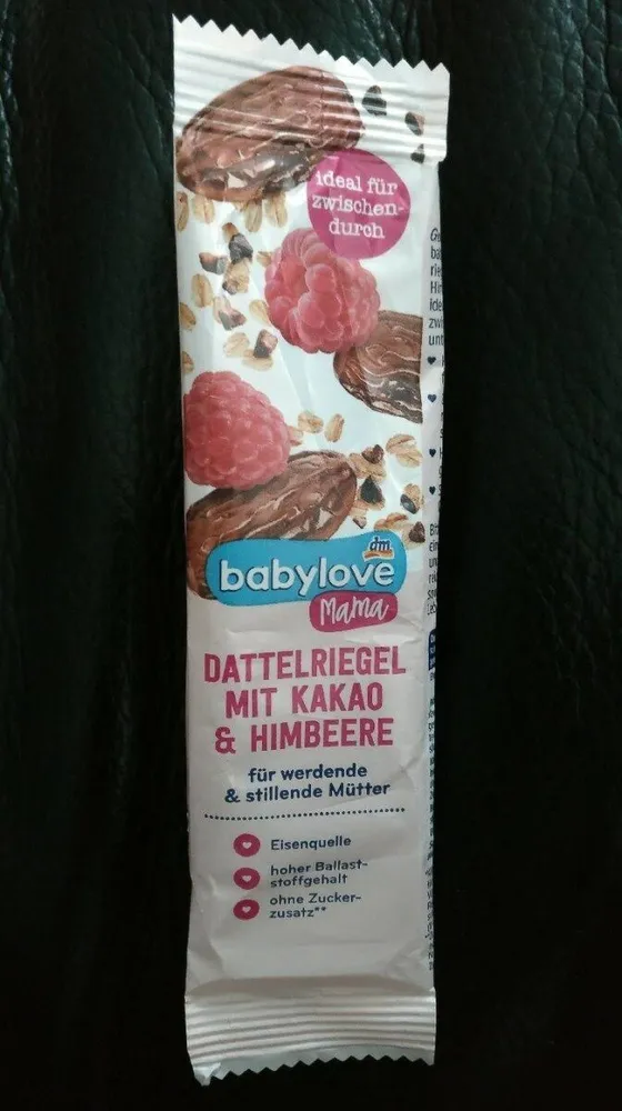 Dattelriegel mit Kakao & Himbeeren