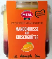 Mangomousse auf Kirschgrütze