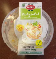 Partysalat mit buntem Gemüse