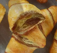 croissants alla nocciola