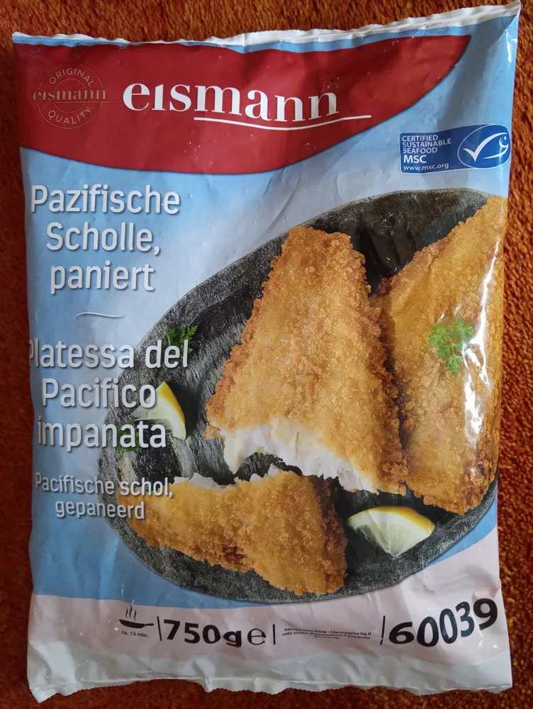 Pazifische Scholle paniert
