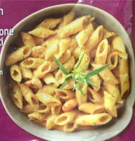 Pennette salmone e gamberetti