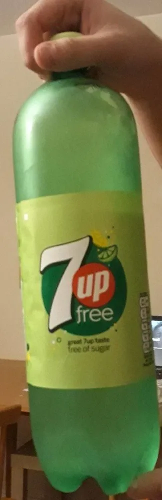 7 Up Light Lemon and Lime 2 Litre Bottle