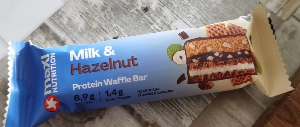 Milk & Hazelnut Protein Waffle Bar