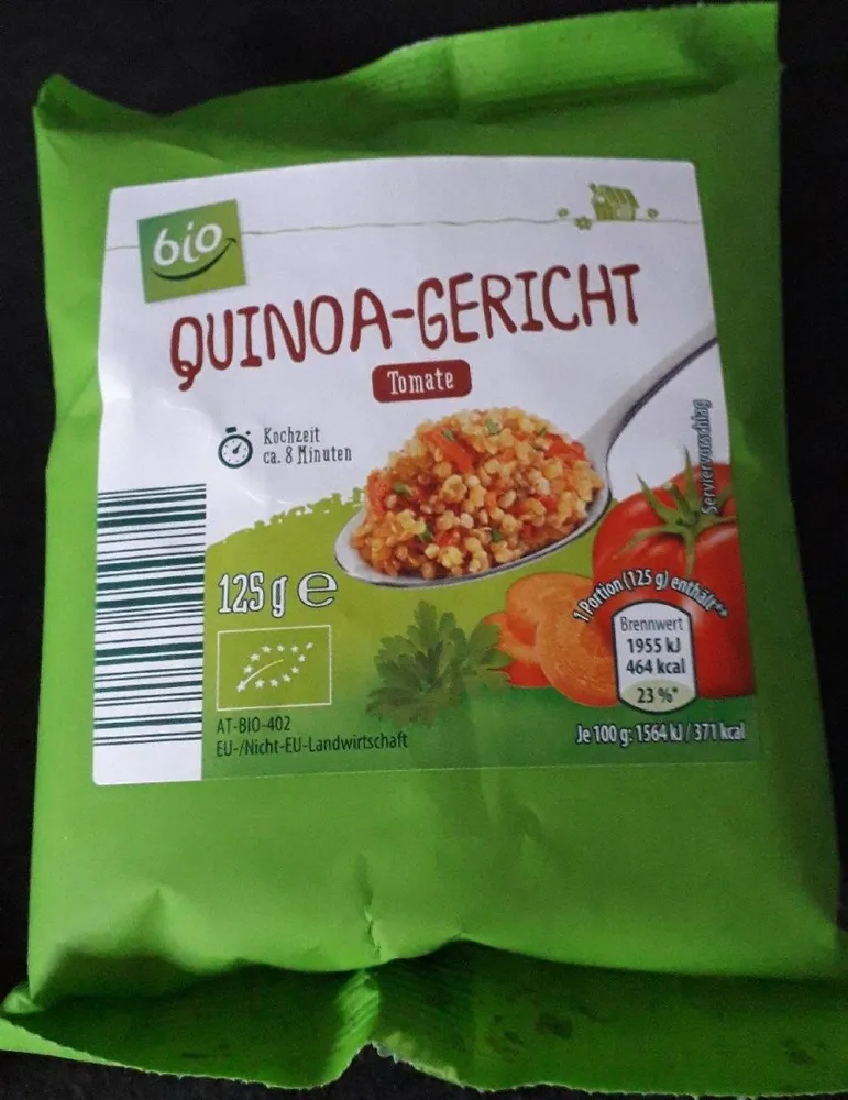 Bio quinoa-gericht tomate