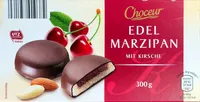 Edelmarzipantaler mit Kirsche