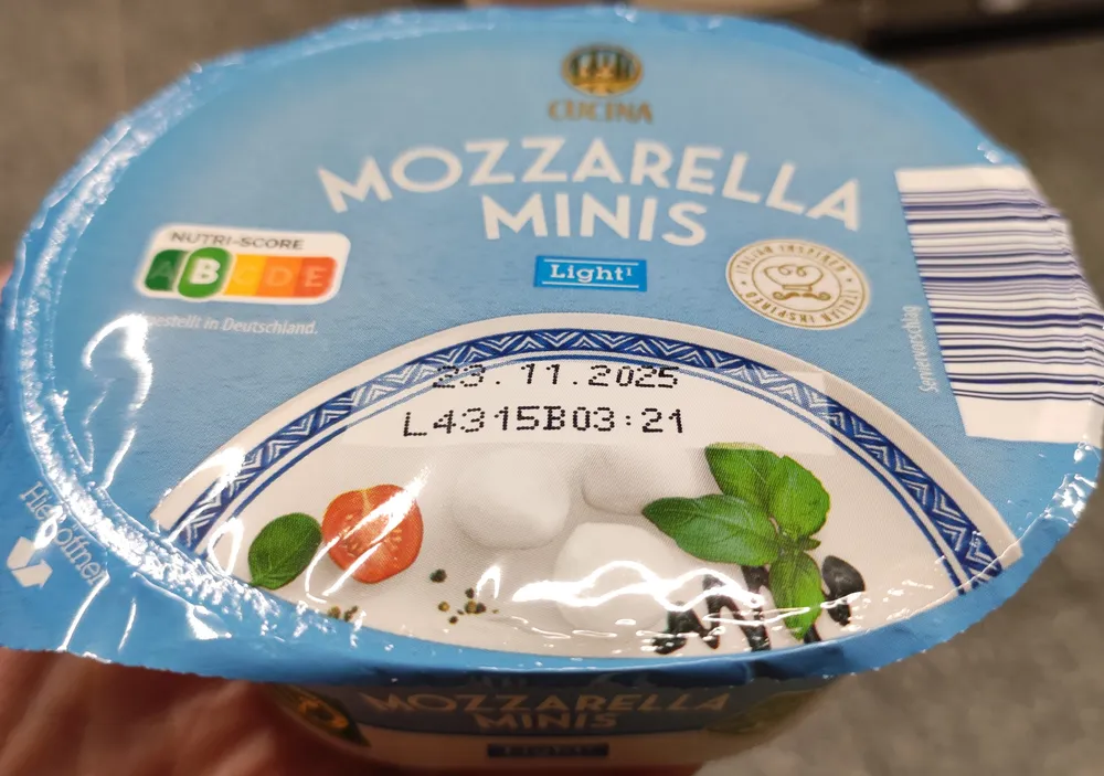Mozzarella Minis Light