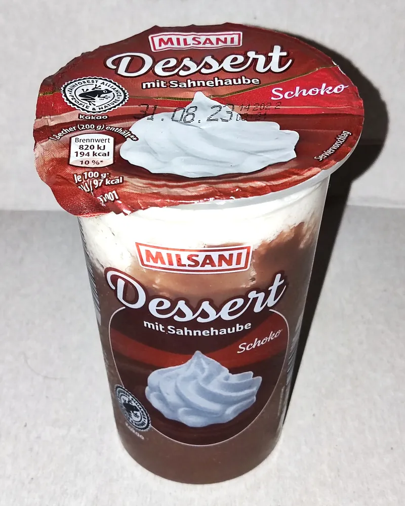 Dessert mit Sahnehaube - Schoko