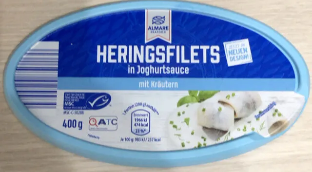 Heringsfilets in Joghurtsauce mit Kräutern