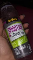 Smoothie + Jasmin-Tee rote Beeren-Birne