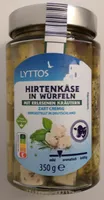 Hirtenkäse in Würfeln mit Kräutern