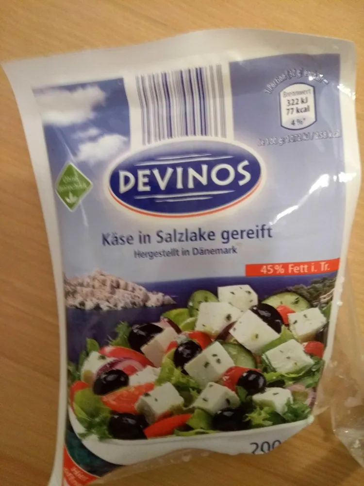 Käse in Salzlake gereift