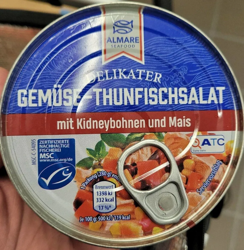 Delikaten Gemüse-Thunfischsalat mit Kidneybohnen und Mais