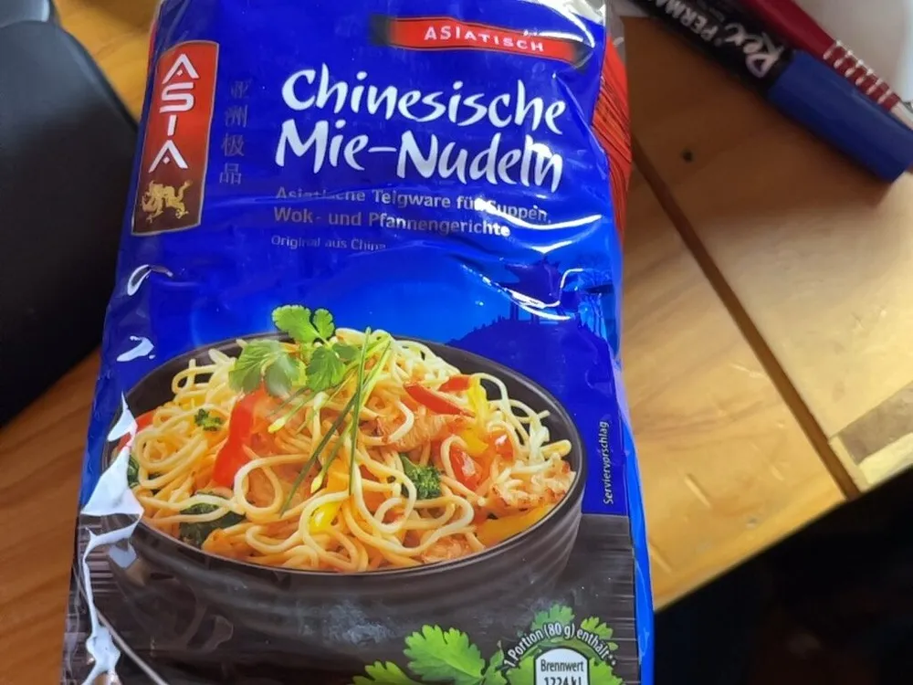 Chinesische Mie-Nudeln
