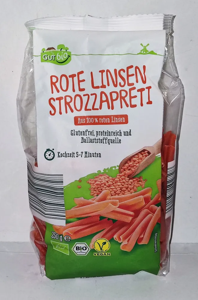 Bio-Strozzapreti aus roten Linsen