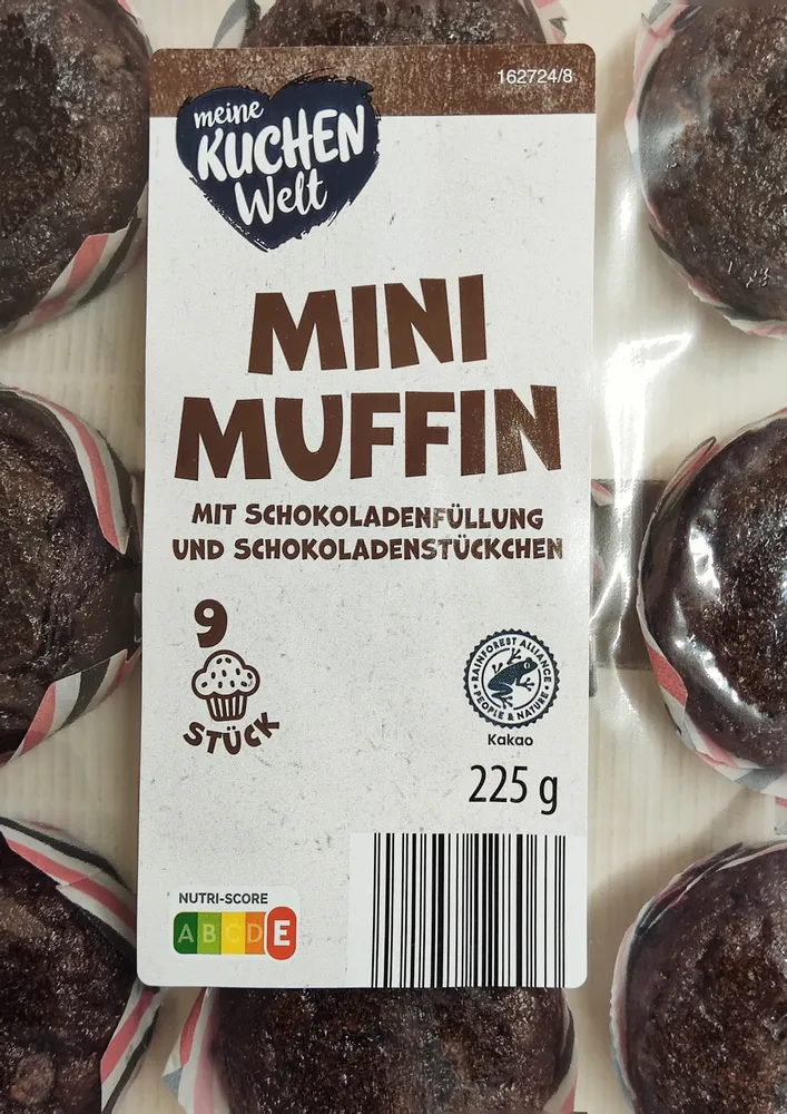 Mini-Muffin mit Schokoladenfüllung & Schokoladenstückchen