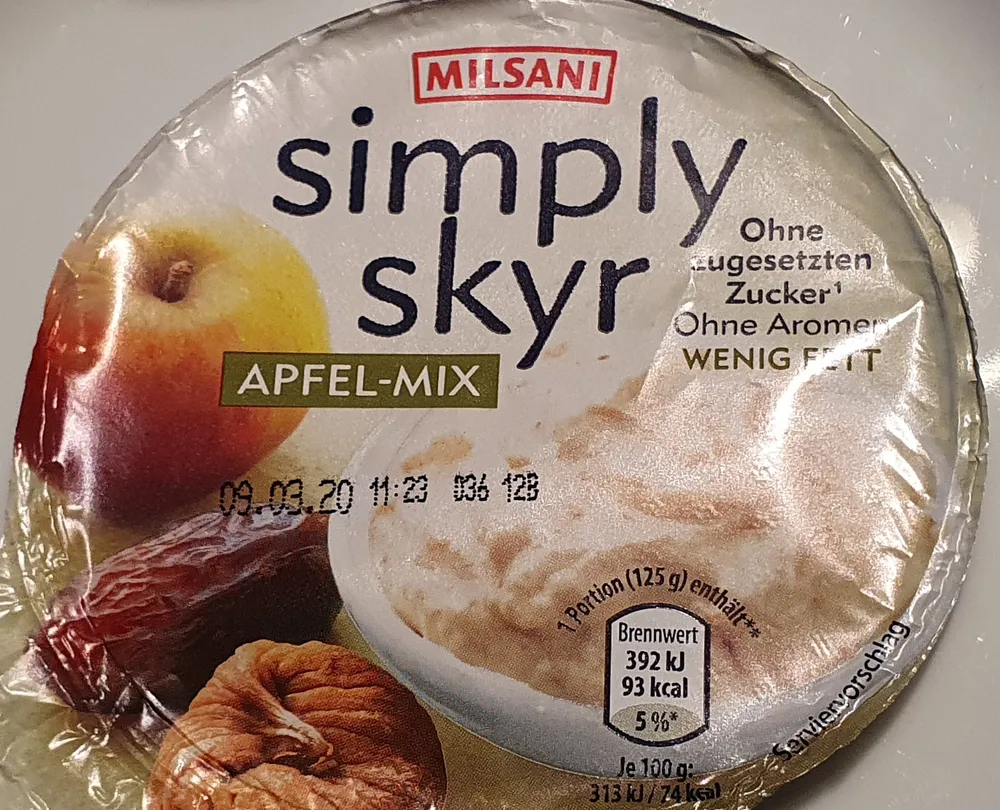 simply skyr Apfel-Mix