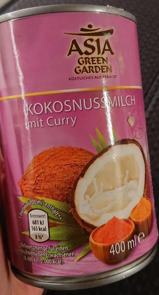 Kokosnussmilch mit curry