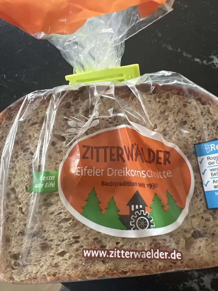 Brot Original Eifeler Dreikornschnitte