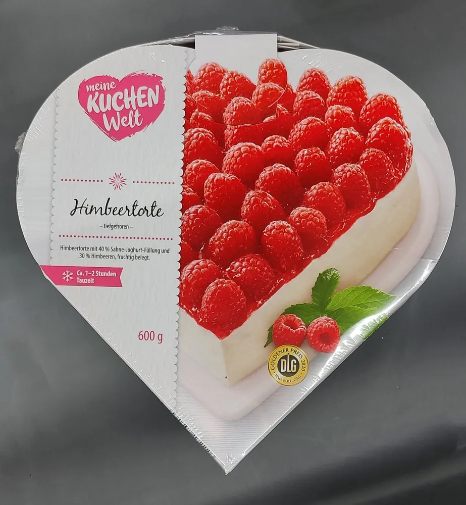Himbeertorte in Herzform